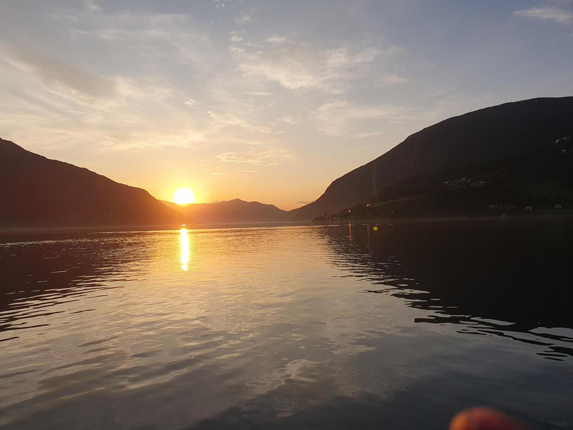 Panorama leiligheter i Olden med fjordutsikt - Høy standard! Eksteriør bilde